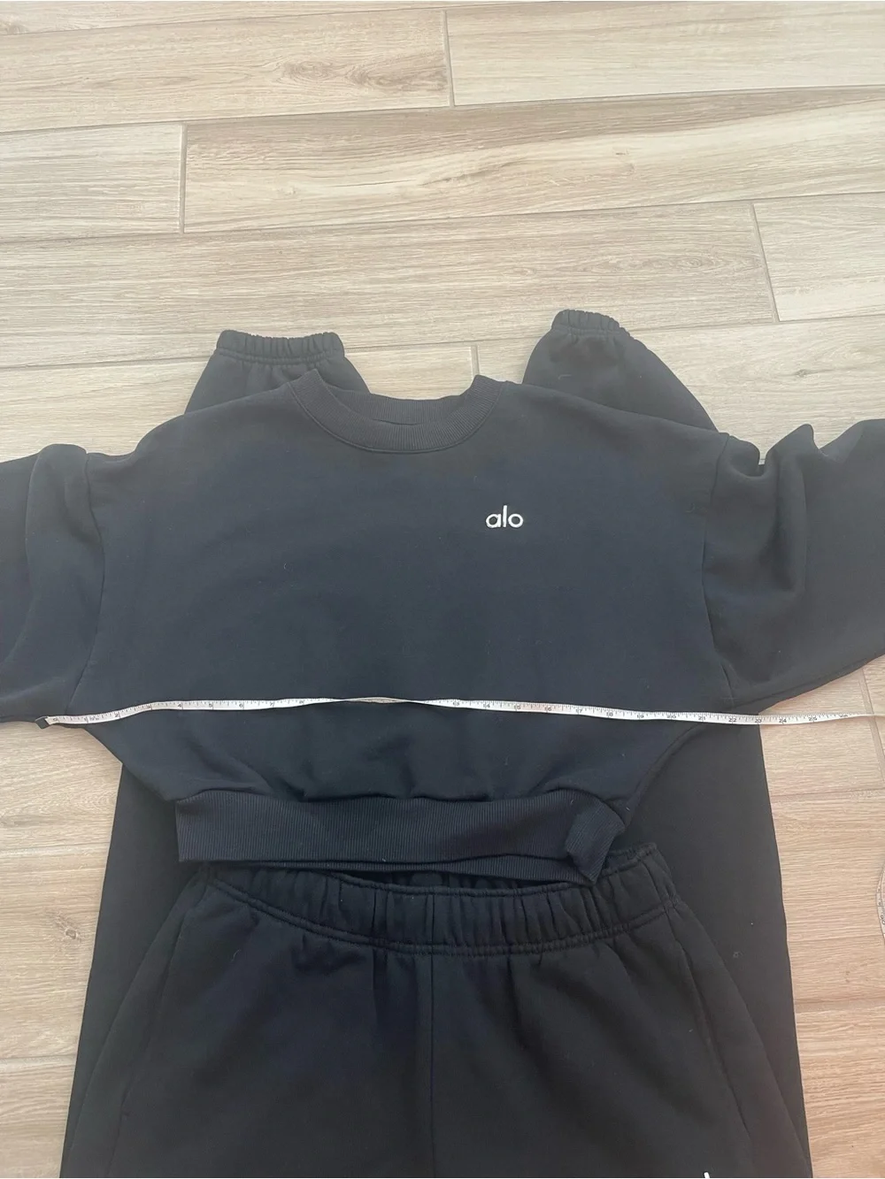 Alo Yoga Accolade Black Sweat Set Cropped Crewneck + Joggers Sz M 8-10